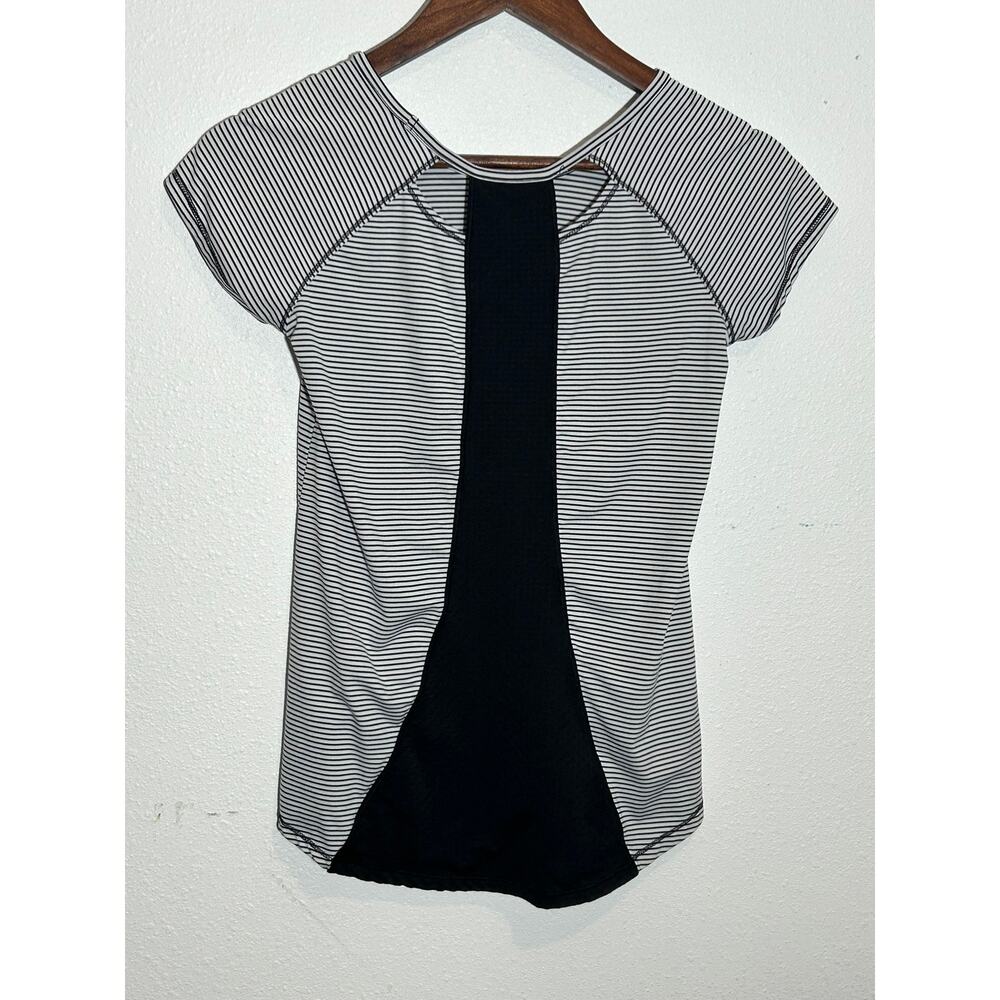 Champion Girls Shirt Black White Stripes Size L 10-12 - Picture 2 of 2